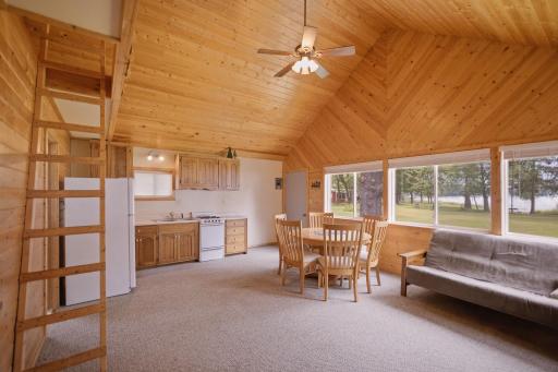 4-web-or-mls-24768-sunfish-bay-rd-unit-6.jpg