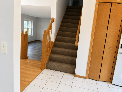 7362 51st Street N, Oakdale, MN 55128