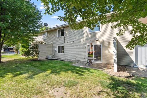 1585 Chartreux Avenue, Shakopee, MN 55379