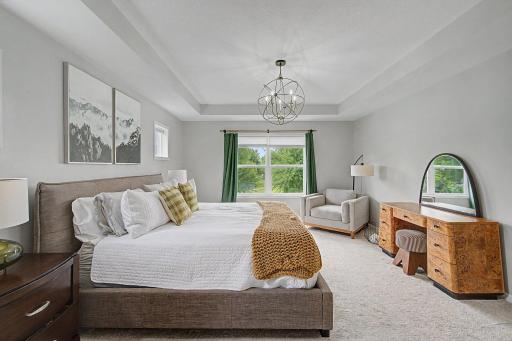 6694 Lakeview Circle NE, Albertville, MN 55301