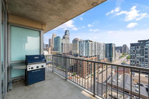 Minneapolis, MN 55404