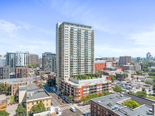 Minneapolis, MN 55404