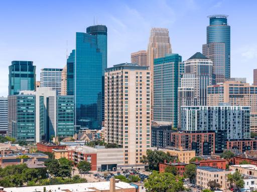 Minneapolis, MN 55404