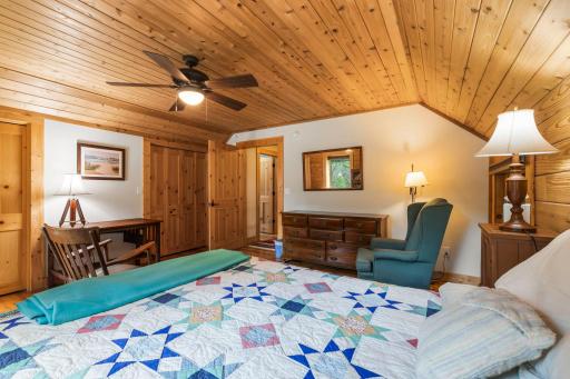 5840 Christmas Lake Road, Excelsior, MN 55331