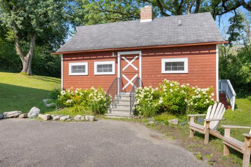 5840 Christmas Lake Road, Excelsior, MN 55331