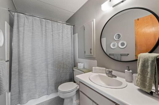 Minneapolis, MN 55454