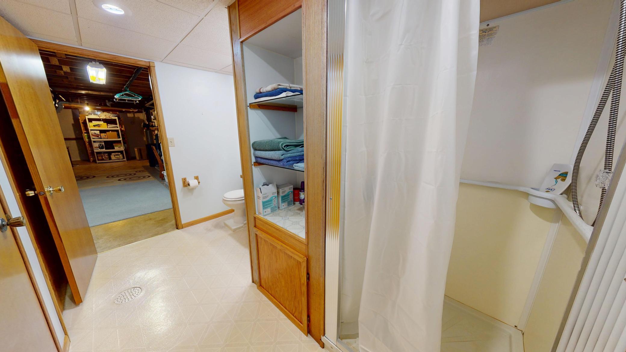 LL Bathroom