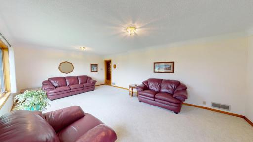 17743 750th Avenue, Albert Lea, MN 56007