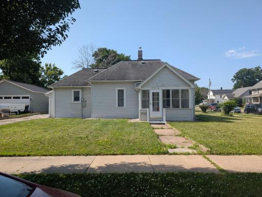 704 7th Street SE, Rochester, MN 55904