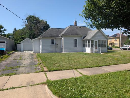 704 7th Street SE, Rochester, MN 55904