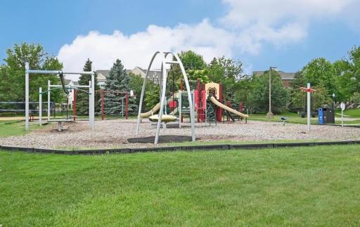 11357 Aberdeen Circle NE, C, Minneapolis, MN 55449