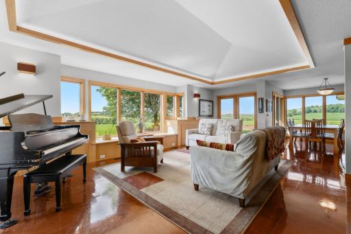 15157 County 11 Boulevard, Pine Island, MN 55963