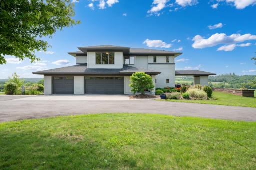 15157 County 11 Boulevard, Pine Island, MN 55963