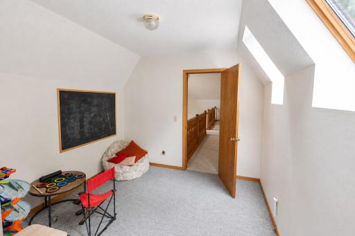 950 E Belvista Drive, North Mankato, MN 56003