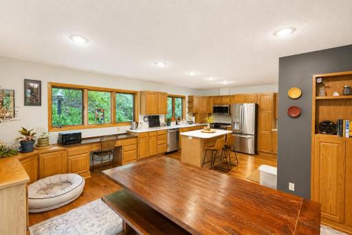 950 E Belvista Drive, North Mankato, MN 56003
