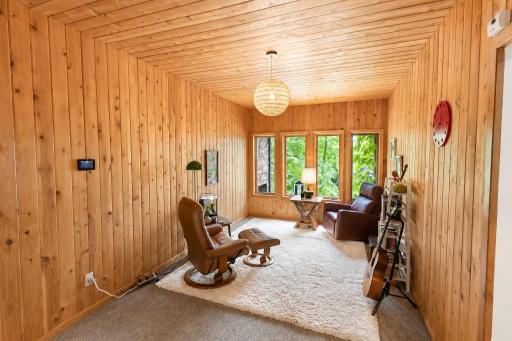 950 E Belvista Drive, North Mankato, MN 56003