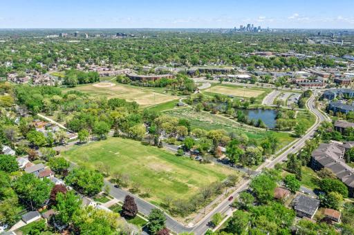 3722 Rhode Island Avenue S, Minneapolis, MN 55426