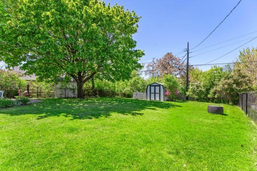 3722 Rhode Island Avenue S, Minneapolis, MN 55426