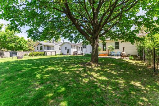 3722 Rhode Island Avenue S, Minneapolis, MN 55426