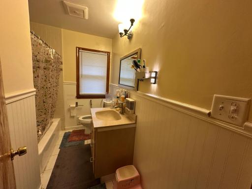 Bathroom1.jpg