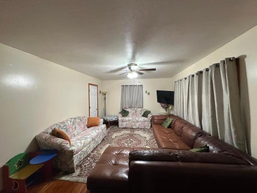 Living Room.jpg