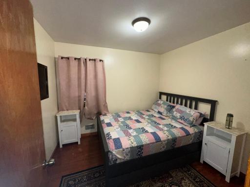 Bedroom1.jpg