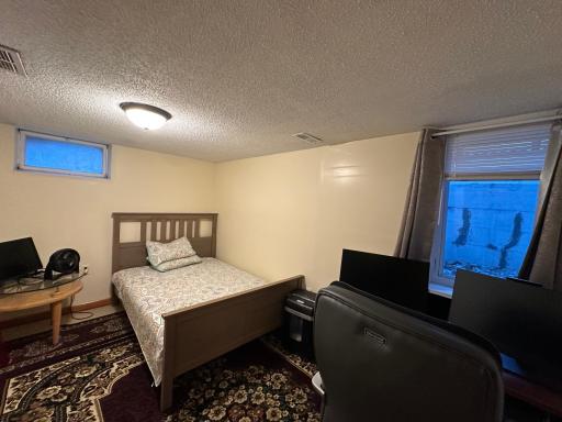 Bedroom4.jpg