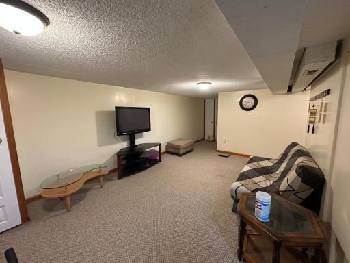 Familyroom.jpg