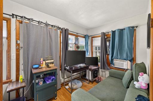 404 1st Avenue S, South Saint Paul, MN 55075