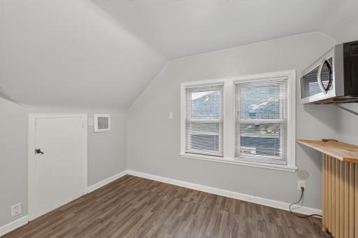 404 1st Avenue S, South Saint Paul, MN 55075