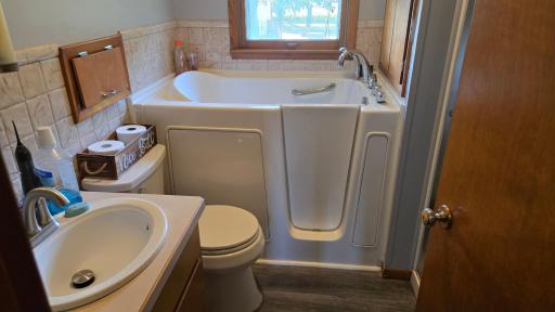 14977 690th Avenue, Adams, MN 55909