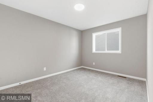 2627 Ivan Avenue NE, Saint Michael, MN 55376