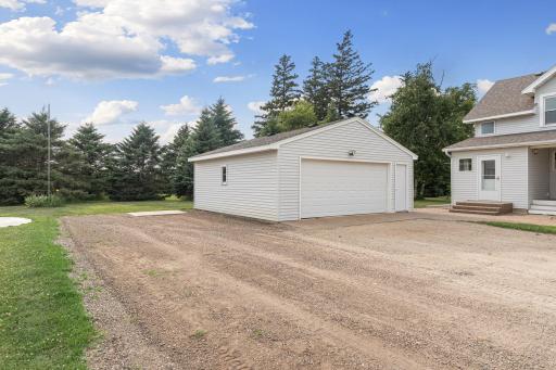 51413 150th Street, Austin, MN 55912