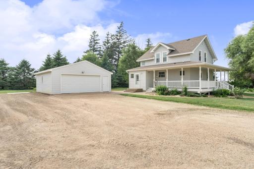 51413 150th Street, Austin, MN 55912