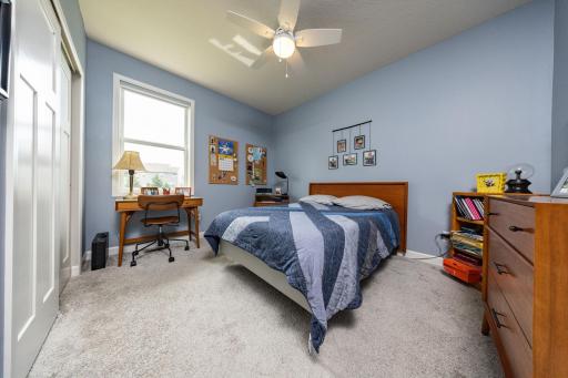 1696 73rd Street W, Inver Grove Heights, MN 55077