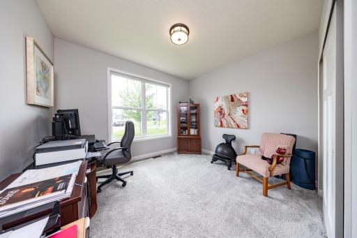 1696 73rd Street W, Inver Grove Heights, MN 55077