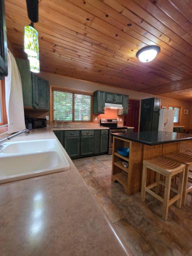 32625 Riverside Drive, Pine City, MN 55063