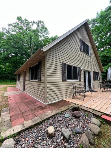 Get away from it all on this beautiful 2 acre property on the lower end of the Snake River.