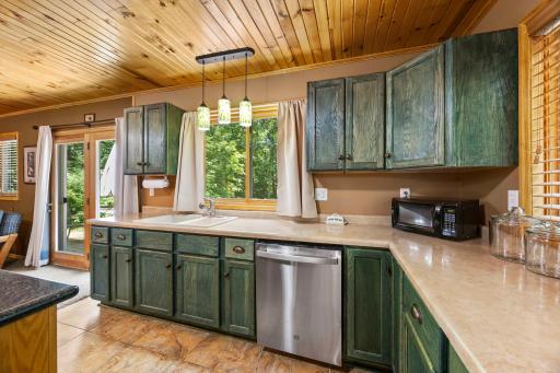 32625 Riverside Drive, Pine City, MN 55063