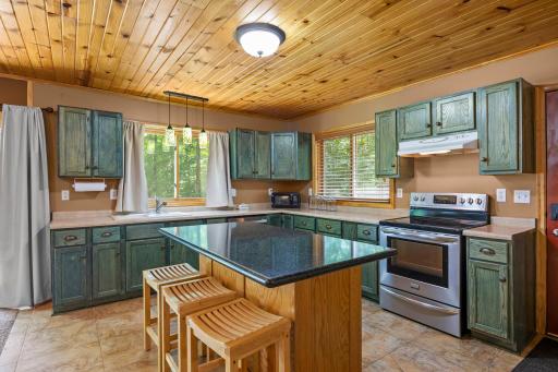 32625 Riverside Drive, Pine City, MN 55063