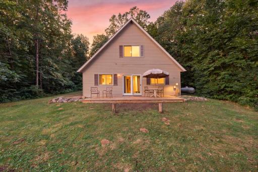 1-web-or-mls-60-print-32625 Riverside Dr-34.jpg