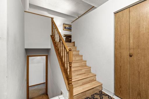 6672 Dawn Way, Inver Grove Heights, MN 55076