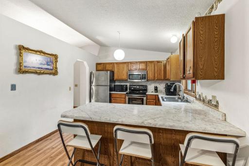 6672 Dawn Way, Inver Grove Heights, MN 55076