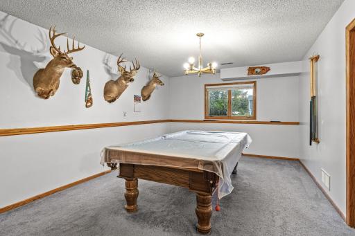 6672 Dawn Way, Inver Grove Heights, MN 55076