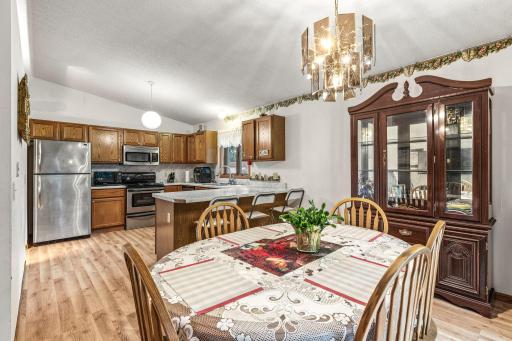 6672 Dawn Way, Inver Grove Heights, MN 55076