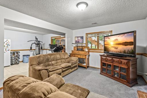 6672 Dawn Way, Inver Grove Heights, MN 55076