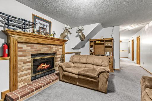 6672 Dawn Way, Inver Grove Heights, MN 55076
