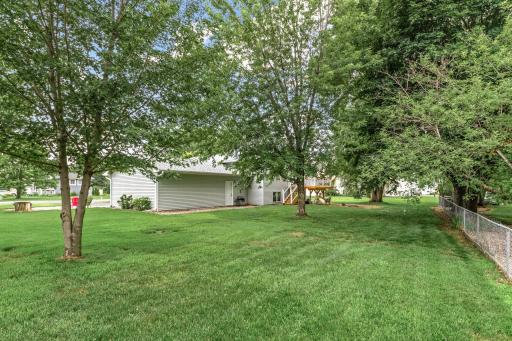 6672 Dawn Way, Inver Grove Heights, MN 55076