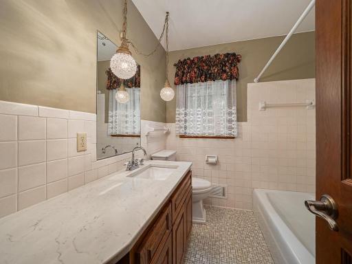 5801 114th Avenue N, Champlin, MN 55316