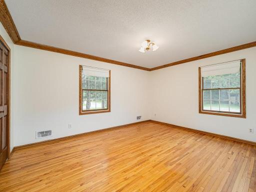 5801 114th Avenue N, Champlin, MN 55316